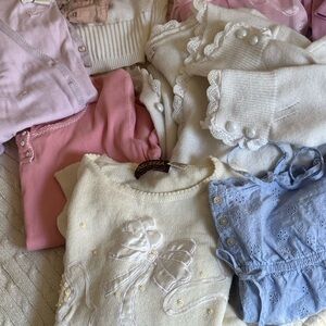 ✨Sold✨Layla blue aesthetic style bundle size medium 🎀